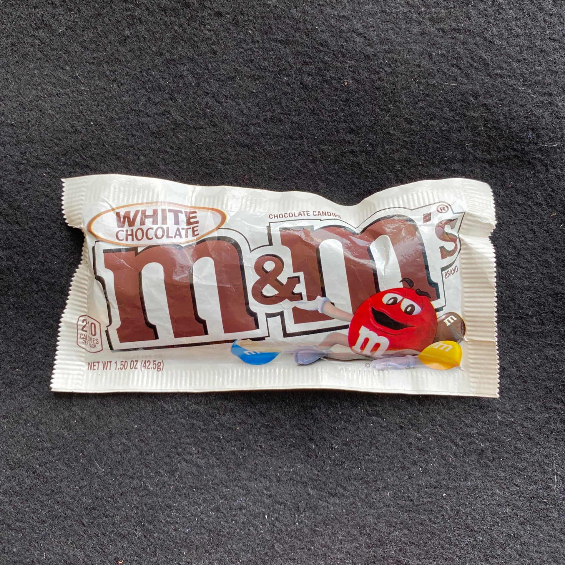 White chocolate - M&M's - 42.5 g